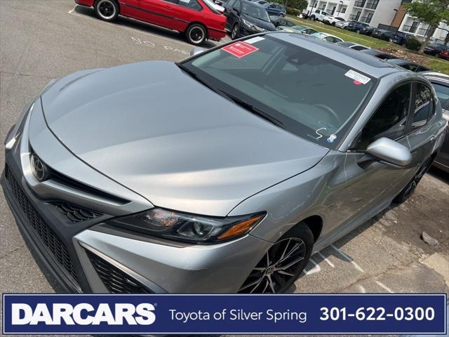 2022 Toyota Camry SE