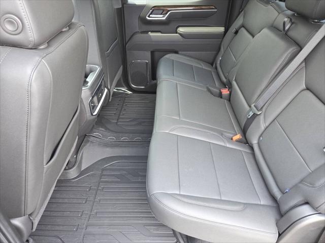2025 GMC Sierra 1500 4WD Crew Cab Short Box Elevation with 3SB