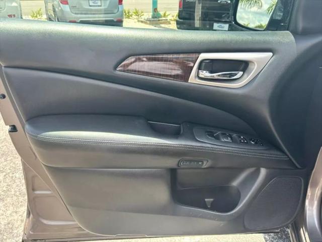 2014 Nissan Pathfinder Platinum