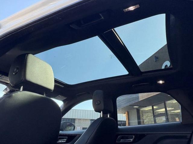 2017 Jaguar F-PACE 35t Premium