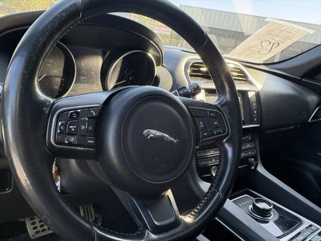 2017 Jaguar F-PACE 35t Premium