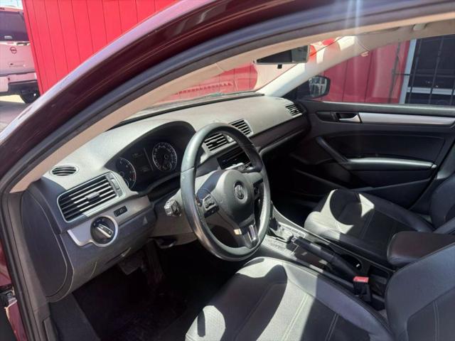 2014 Volkswagen Passat 1.8T Wolfsburg Edition
