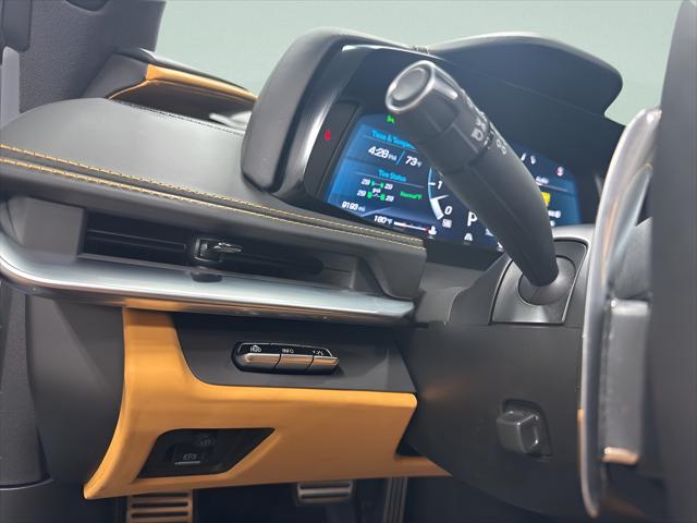 2024 Chevrolet Corvette Stingray RWD Coupe 3LT