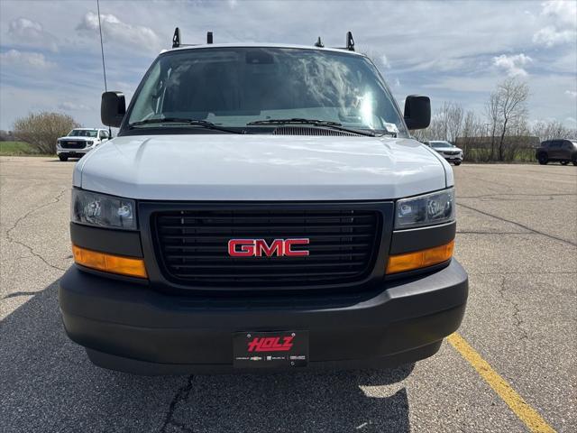 2024 GMC Savana Cargo RWD 2500 Regular Wheelbase Work Van