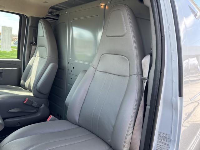 2024 GMC Savana Cargo RWD 2500 Regular Wheelbase Work Van