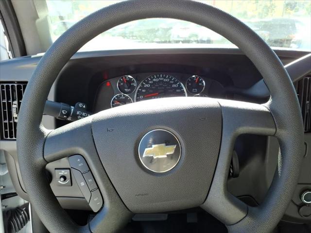 2025 Chevrolet Express Cutaway Work Van