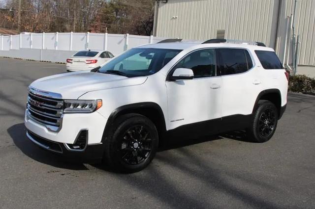 2023 GMC Acadia AWD SLT
