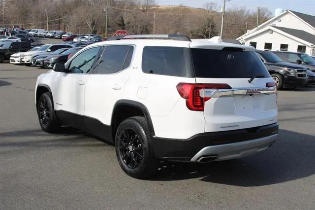 2023 GMC Acadia AWD SLT