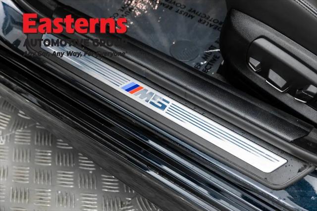 2015 BMW M5 Standard