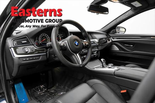 2015 BMW M5 Standard