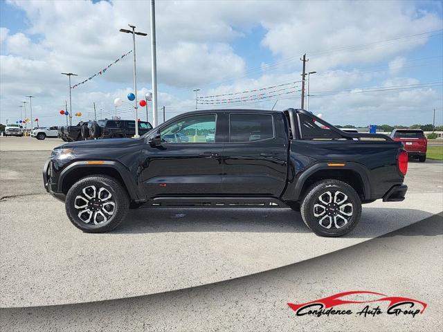 2025 GMC Canyon 4WD AT4 for sale in Beeville, TX