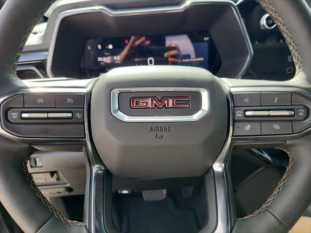 2025 GMC Canyon 4WD AT4