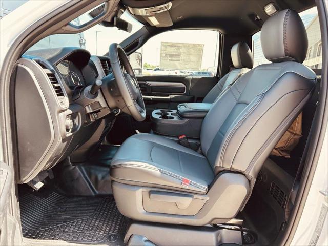 2025 RAM Ram 3500 Chassis Cab RAM 3500 TRADESMAN CHASSIS REGULAR CAB 4X2 84 CA