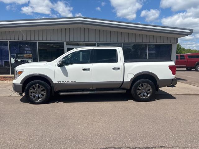 2019 Nissan TITAN Platinum Reserve