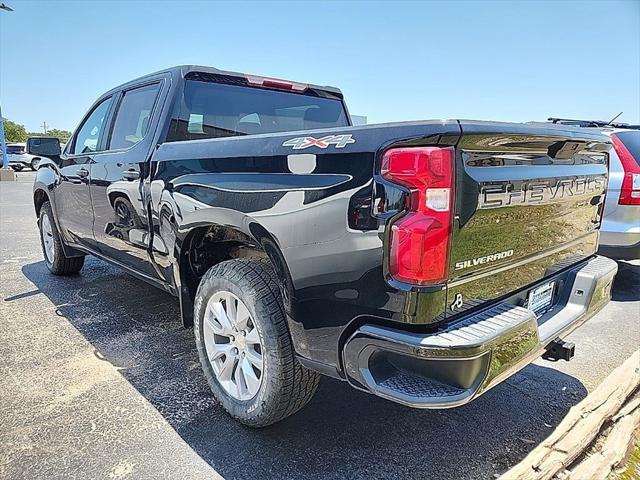 2022 Chevrolet Silverado 1500 LTD 4WD Crew Cab Short Bed Custom