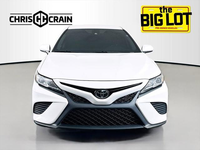 2020 Toyota Camry SE