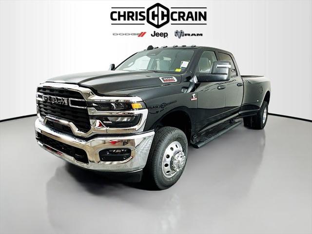 2025 RAM Ram 3500 RAM 3500 TRADESMAN CREW CAB 4X4 8 BOX