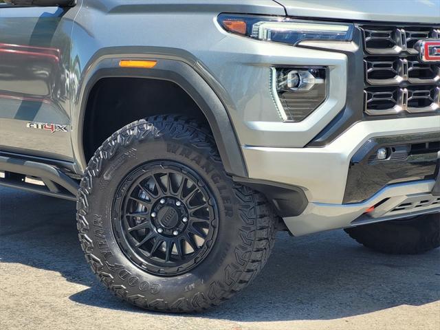 2023 GMC Canyon 4WD Crew Cab Short Box AT4X