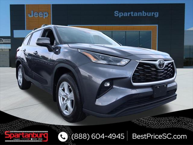 2023 Toyota Highlander LE