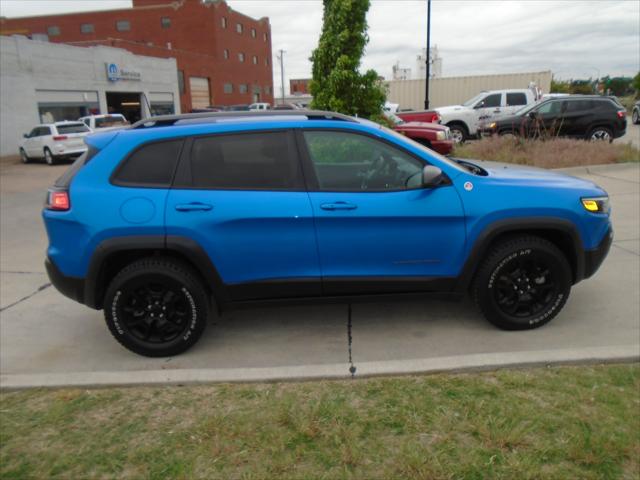 2019 Jeep Cherokee Trailhawk 4x4 2019 Jeep Cherokee Trailhawk 4x4