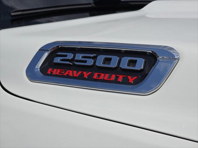 2019 RAM 2500 Laramie Crew Cab 4x4 64 Box