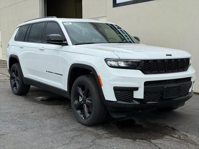 2025 Jeep Grand Cherokee GRAND CHEROKEE L ALTITUDE X 4X4