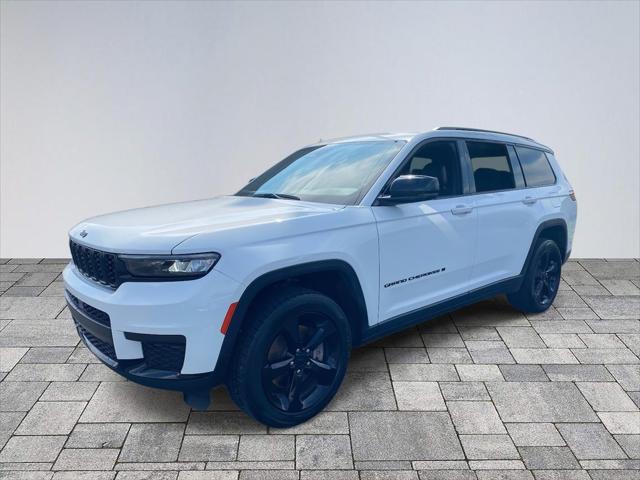 2022 Jeep Grand Cherokee L Altitude 4x2