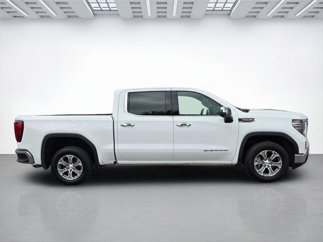2024 GMC Sierra 1500 2WD Crew Cab Short Box SLT