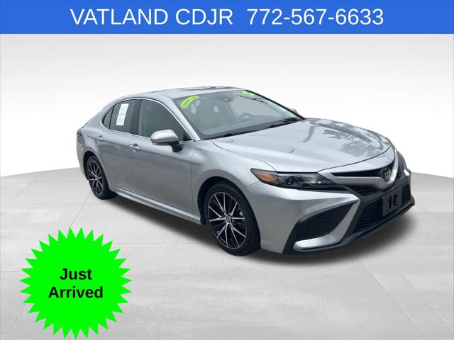 2023 Toyota Camry SE