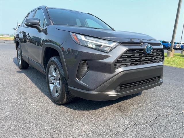 2022 Toyota RAV4 Hybrid XLE