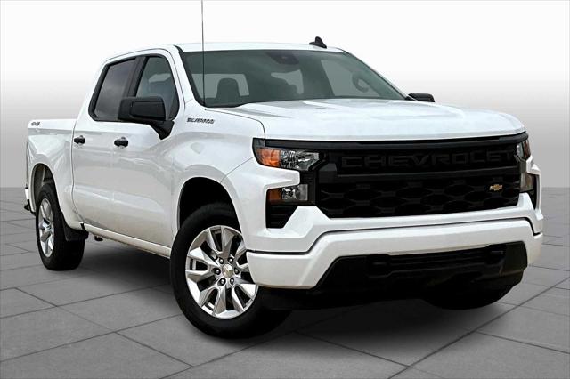 2024 Chevrolet Silverado 1500 4WD Crew Cab Short Bed Custom