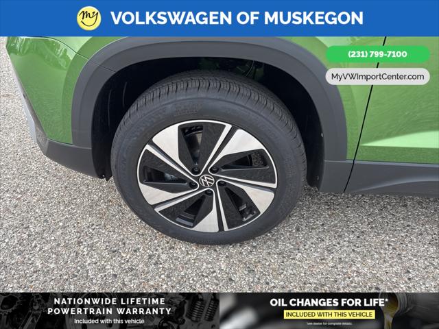 2025 Volkswagen Taos 1.5T SE
