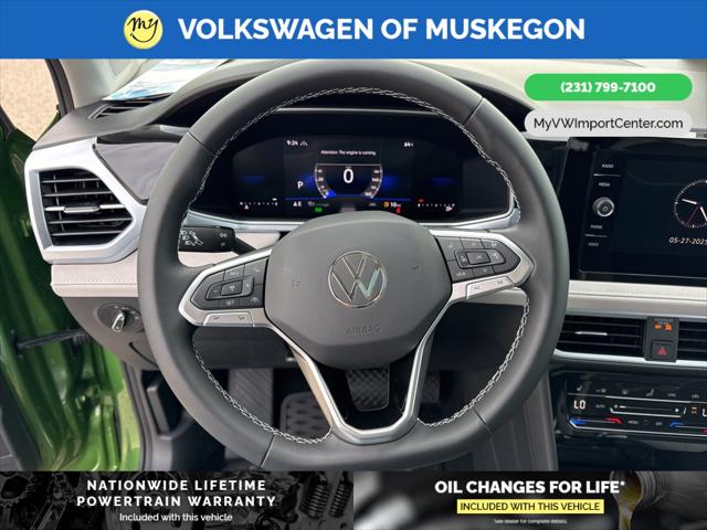 2025 Volkswagen Taos 1.5T SE