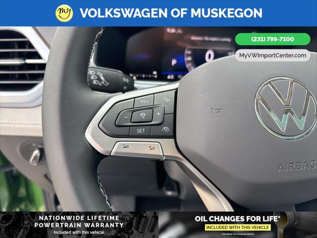 2025 Volkswagen Taos 1.5T SE