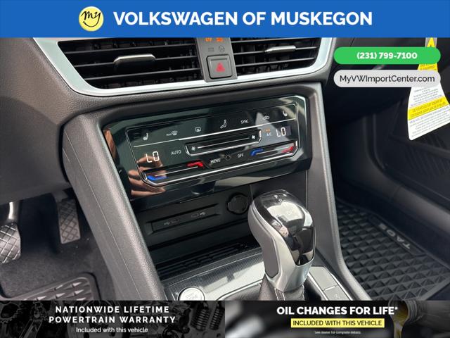 2025 Volkswagen Taos 1.5T SE