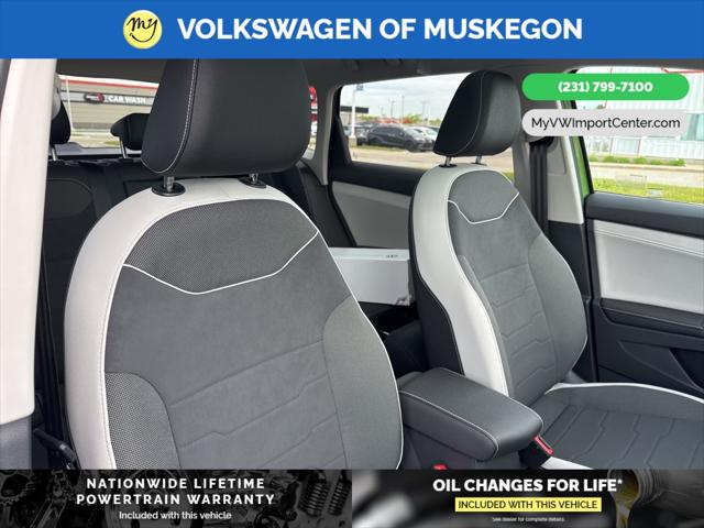 2025 Volkswagen Taos 1.5T SE