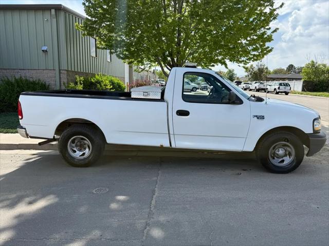 2004 Ford F-150 XL