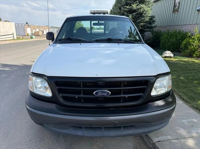 2004 Ford F-150 XL