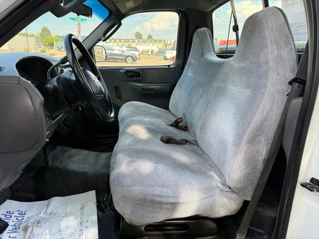 2004 Ford F-150 XL