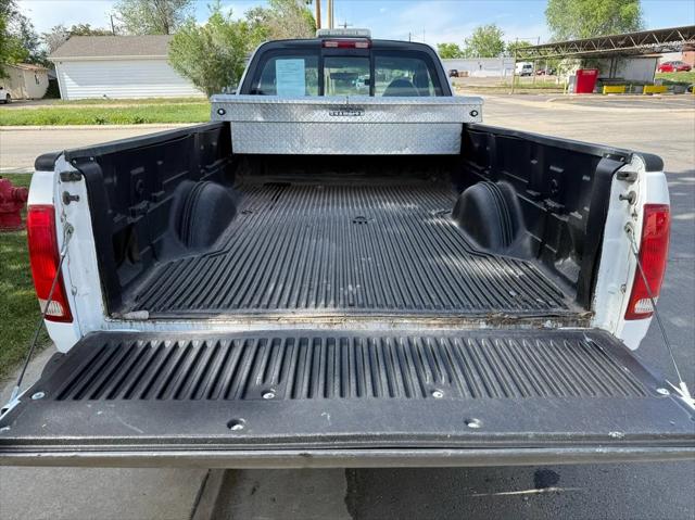 2004 Ford F-150 XL