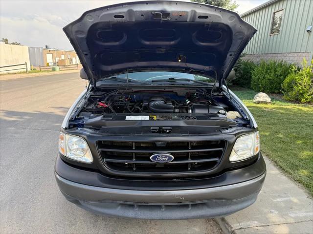 2004 Ford F-150 XL