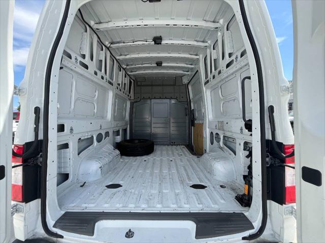 2021 Nissan 2500 S High Roof V6