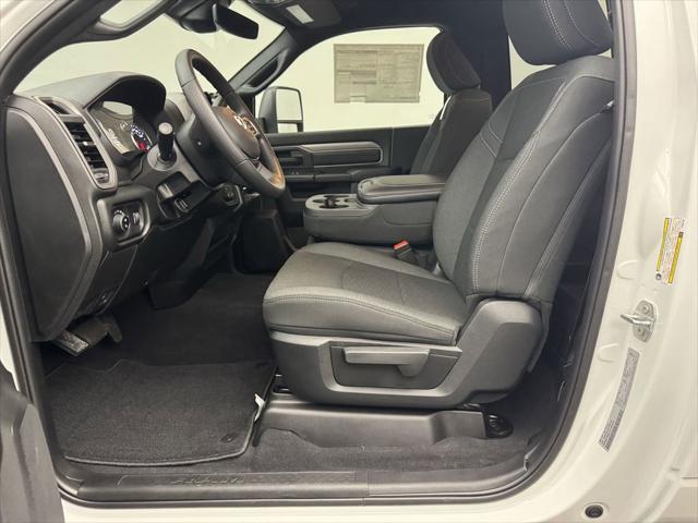 2025 Ram 3500 Tradesman Regular Cab 4x4 8' Box