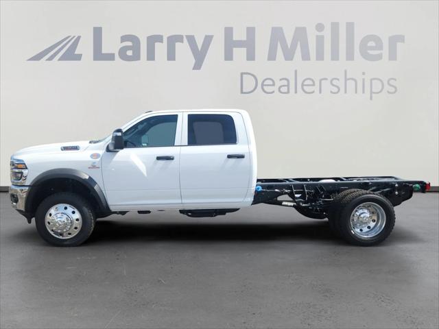 2025 RAM Ram 5500 Chassis Cab RAM 5500 TRADESMAN CHASSIS CREW CAB 4X4 60 CA