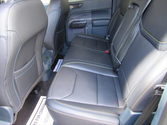2025 Ford Maverick Lobo Standard