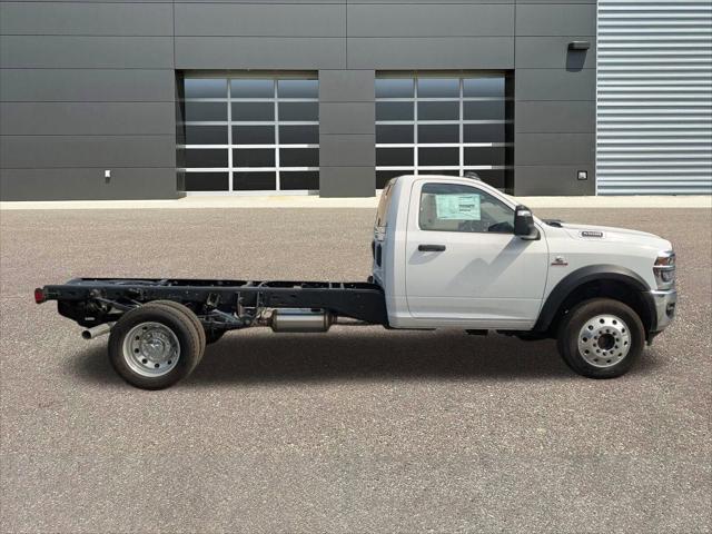 2025 RAM Ram 5500 Chassis Cab RAM 5500 TRADESMAN CHASSIS REGULAR CAB 4X4 84 CA 2025 RAM Ram 5500 Chassis Cab RAM 5500 TRADESMAN CHASSIS REGULAR CAB 4X4 84 CA