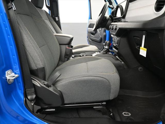 2025 Jeep Wrangler 4-Door Summit 4x4
