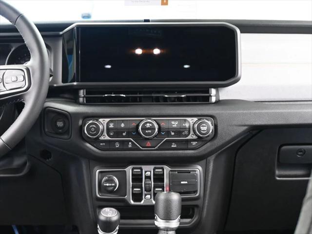 2025 Jeep Wrangler 4-Door Summit 4x4