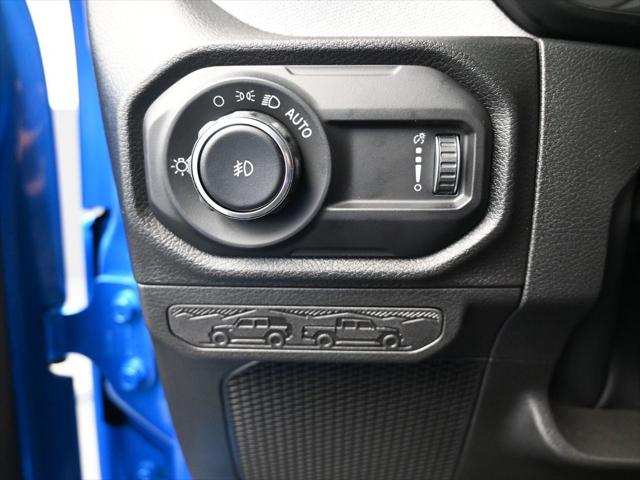 2025 Jeep Wrangler 4-Door Summit 4x4