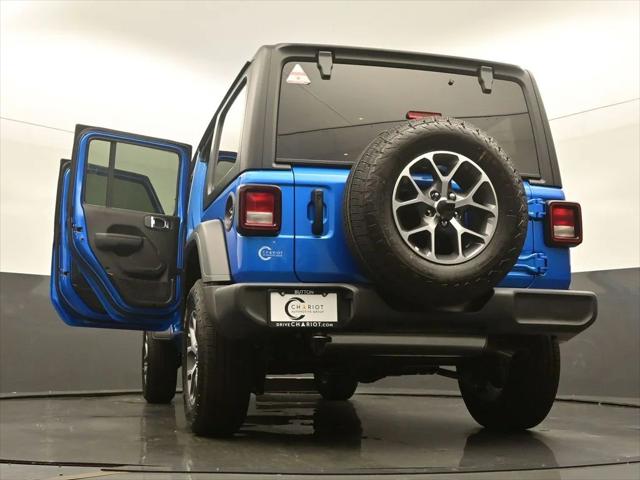 2025 Jeep Wrangler 4-Door Summit 4x4
